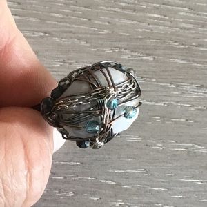 NATURAL WHITE STONE RING